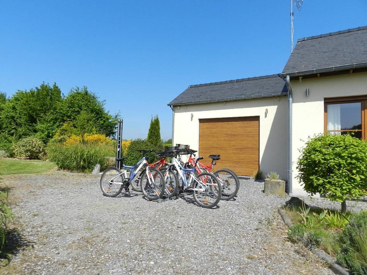 Gite La Grenouillere Esqueheries Exterior photo