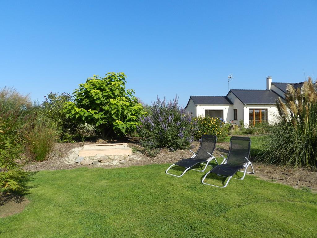 Gite La Grenouillere Esqueheries Exterior photo